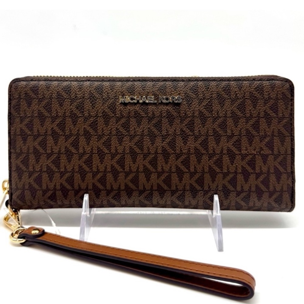 Michael Kors Large Jet Set Travel Signature Continental Wallet Wristlet Brown